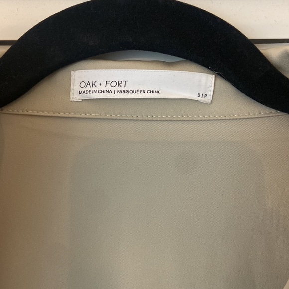 NWOT Oak + Fort Green Satin Button Up Blouse - Picture 3 of 5
